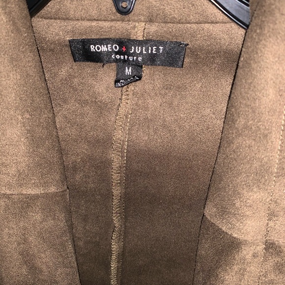 Cute suede blazer - Picture 3 of 3